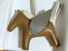 【極美品】HERMES エルメス エポぺ ドラゴン ベージュ 箱ギャランティ付き 極美品】HERMES エルメス エポぺ ドラゴン ベージュ 箱ギャランティ