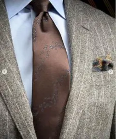 グレー ネクタイ