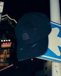 black eye patch 完売品ベースボールキャップのサムネイル