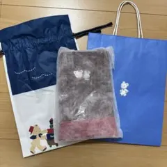 【新品未使用タグ付き】ファミリア　完売品　レッスンバック 赤チェック　ギフト包装