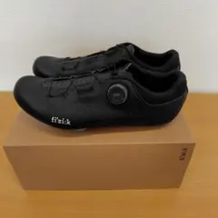 【室内美品】fi'zi:k VENTO OMNA 42黒 LOOKクリート付 2026年最新】fizik omnaの人気アイテム - メルカリ