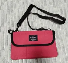 Aventura 赤 ショルダーバッグ サコッシュ
