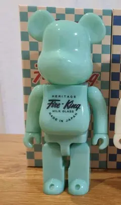 箱付き！ベアブリック×ファイヤーキング 400% fire king ファイヤーキング/Fire-King WHITE / JADE-ITE ベアブリック/BE