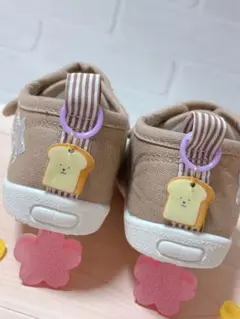 上靴タグ ネームタグ シューズタグ うわばき目印 くつのしっぽ 食パン