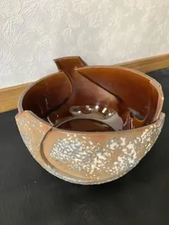 花器 重い　波の様な独特の雰囲気【傷あり】　個性的