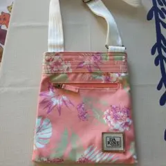 DAKINE サコッシュ ショルダーバッグ 花柄のサムネイル