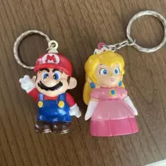 1995 Nintendo スーパーマリオRPG ピーチ姫 キーホルダー 2個のサムネイル