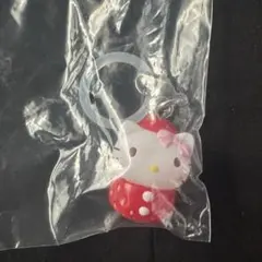 サンリオ　めじるしアクセサリー　いちご　ハローキティ　ガチャ