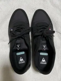 ブラック スニーカー　le coq sportif
