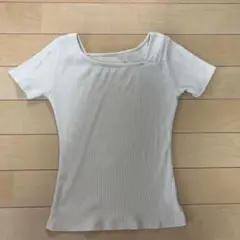 ホワイト スクエアネック リブTシャツ
