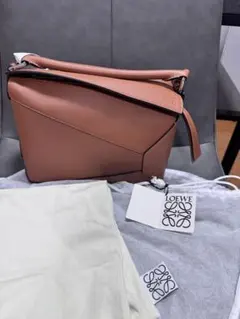 【美品】LOEWE パズル スモール タン タンのロエベ パズルバッグ (スモール) : r/handbags