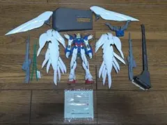 アンテナ破損あり　MG ウイングガンダムゼロ EW ガンプラ　完成品のサムネイル