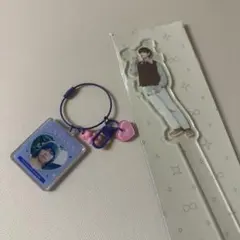 BTS⭐︎V フォトプロップとキーホルダー