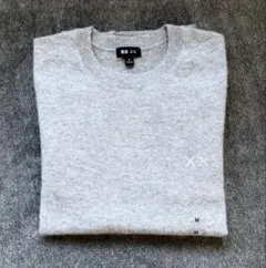 新品・未使用 ユニクロ × カウズ カシミヤ100クルーネックセーター Mサイズ