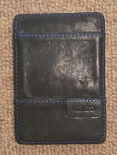 KENZO ブラックレザー カードケース（定期入れ)