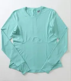 商談中　lija タイタンロングスリーブ(テニス　スコート　)