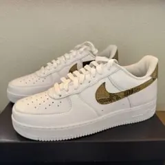 新品 ナイキ エア フォース ワン ホワイト 28センチ 蛇柄