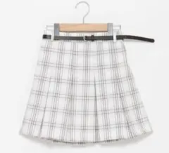 新品タグ付き ラブトキシック ベルト付きチェックプリーツスカート L 160cm