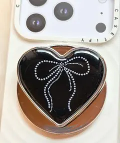 MagSafe対応ハートグリップ　韓国　クロムメッキ✖️つやつやブラックリボン