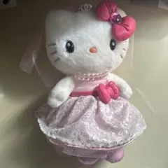 ユニバ　USJ ハローキティ　ドレス　ぬいぐるみ
