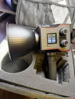 Item thumbnail for item b9bde2e8-e63a-4b87-955a-009cfaeb2e50