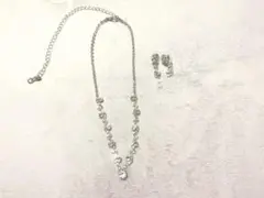 ブライダル ネックレスとピアスのセット