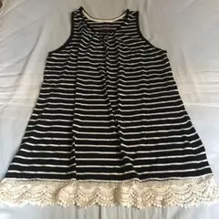タンクトップ