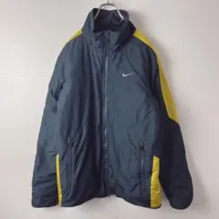 ナイキ　中綿入り　ナイロンジャケット　アウター　メンズ　古着