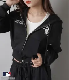 【ZOZOTOWN】MLBショートジップパーカー ジップアップパーカー