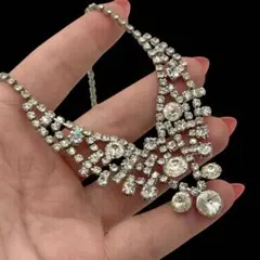 シルバートーンキラキラクリスタルヴィンテージアンチークネックレス