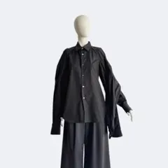 COMME des GARÇONS コムデギャルソン ブラウス 変形袖 ブラックのサムネイル