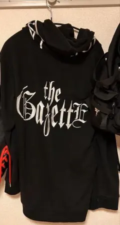 激レア】the GazettE / 初代刺繍ロゴパーカー ガゼット - メルカリ