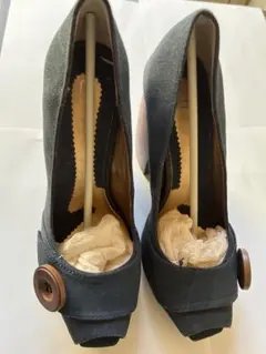 Item thumbnail for item ce805687-dc6a-4b20-ba64-522a8e77f062