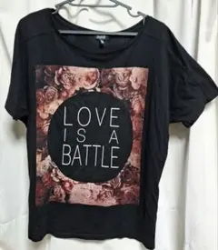 Bershka　レディーストップス　Tシャツ　ブラックのサムネイル