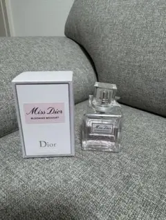 にこ様専用ミスディオール ブルーミングブーケ オードゥトワレ 30ml