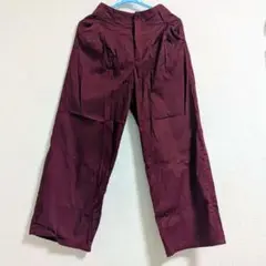 GU ワイドパンツ　赤
