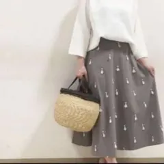 定価4万 ビアズリー 完売品 フリンジ刺繍フレアスカート グレー ミモレ丈のサムネイル