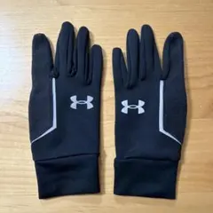最終価格⭐︎UNDER ARMOUR 手袋　グローブ　防寒　アウトドア　スポーツのサムネイル