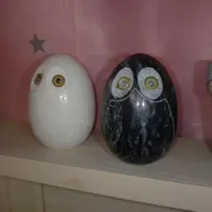 フクロウの卵型置物 白黒セット