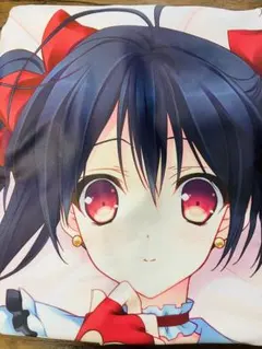 矢澤にこ　枕カバー付き枕！ Amazon.co.jp: ラブライブ! μ's BIGロングクッション ロングクッション