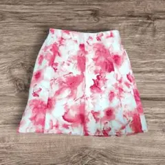 【新品タグ付】Delyle noir 花柄スカート フリーサイズ 裏地あり