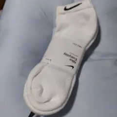 Nike ホワイトスニーカーソックス 25-27cm
