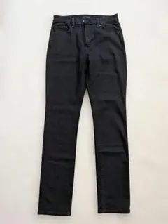 UNIQLO　ヒートテックウルトラストレッチスリムジーンズ　ブラック　25