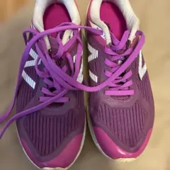 New Balance スニーカー パープル　22.5センチのサムネイル