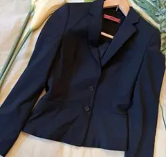 ヒューゴボス HUGO BOSS レディース　ブラック　ジャケットのサムネイル