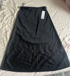 ユニクロブラック フレアスカート Lサイズ