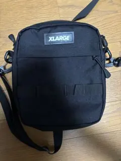 XLARGE ショルダーバッグ ブラックのサムネイル