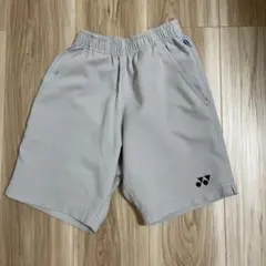 YONEX ライトグレー ハーフパンツ120cm