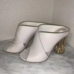フェラガモ　ミュール　サンダル