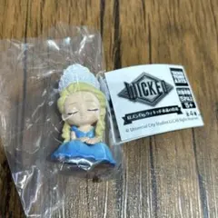 映画『ウィキッド 永遠の約束』の「肩ズンFig.」グリンダ アリアナ